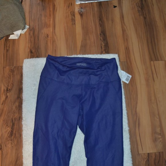 Size Large Blue Reflex leggings - Picture 4 of 6
